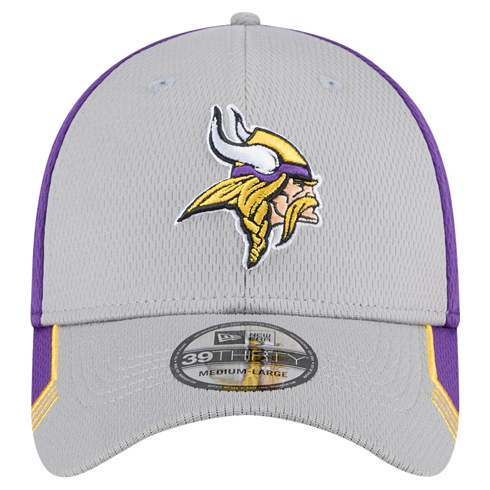 Men's New Era Gray Minnesota Vikings Active Visor Trim 39THIRTY Flex Hat