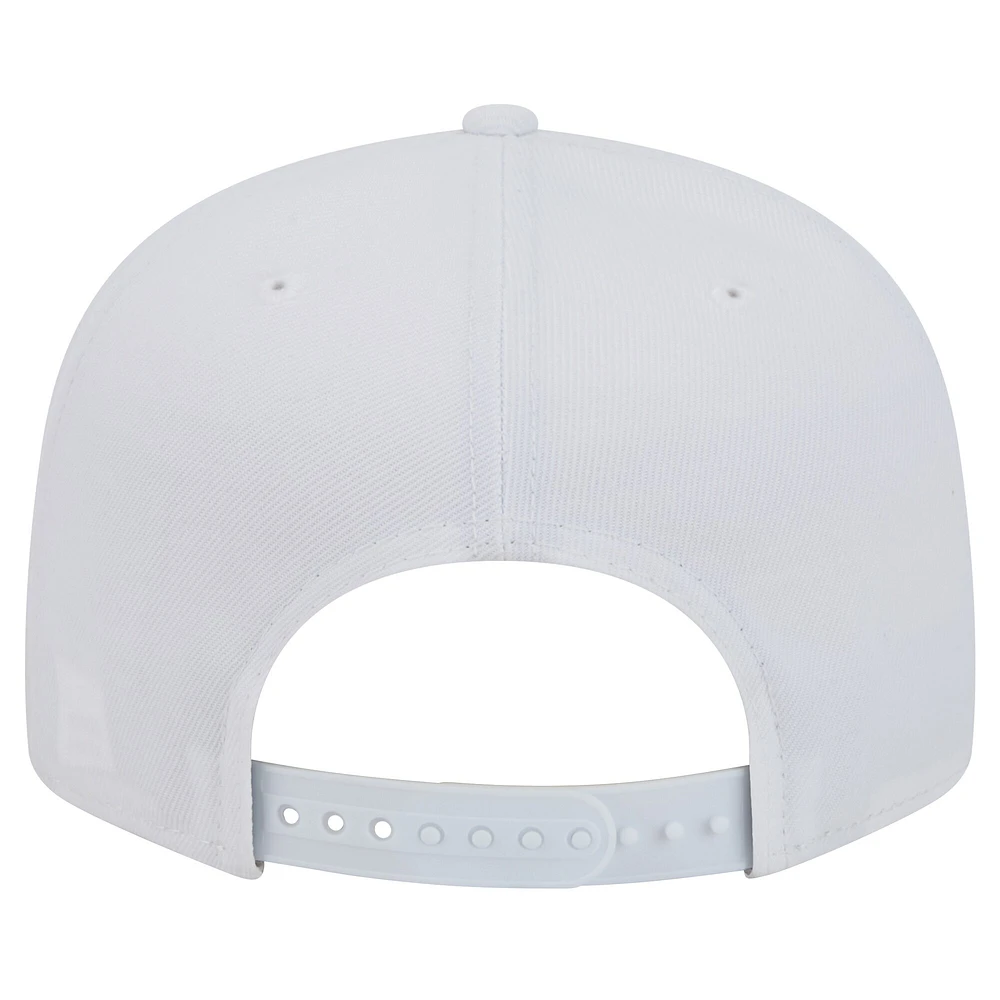 Men's New Era Minnesota Vikings Main White on White 9FIFTY Snapback Hat
