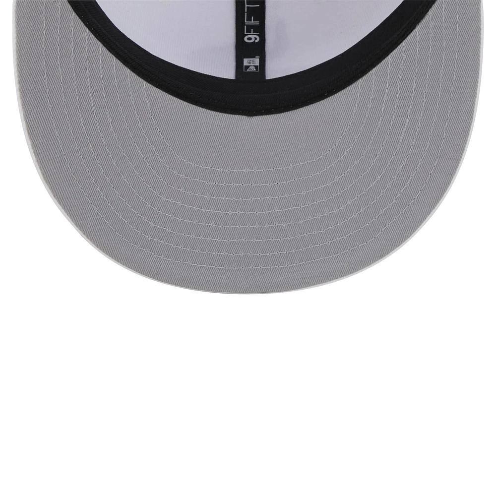 Men's New Era Minnesota Vikings Main White on White 9FIFTY Snapback Hat