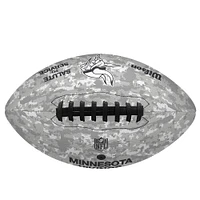 Hommage des Minnesota Vikings 2024 au service Wilson Pro Football