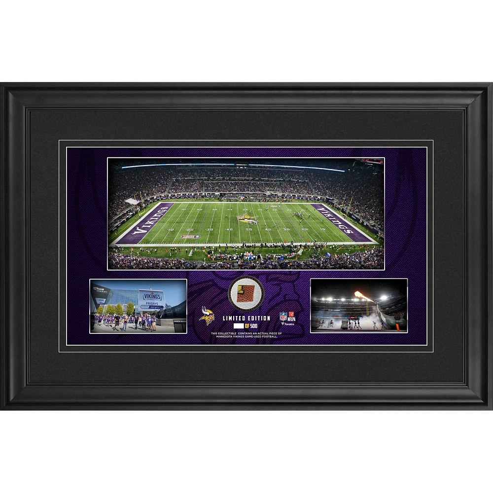 Collage panoramique de stade encadré des Vikings du Minnesota 10" x 18" avec ballon de football utilisé par le jeu - Édition limitée à 500 exemplaires