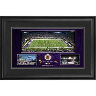Collage panoramique de stade encadré des Vikings du Minnesota 10" x 18" avec ballon de football utilisé par le jeu - Édition limitée à 500 exemplaires