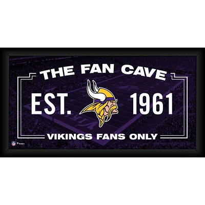 Collage de grottes de fans encadré des Vikings du Minnesota 10" x 20"