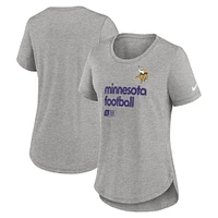 T-shirt Nike gris chiné à trois bandes pour femme Minnesota Vikings