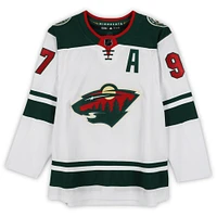 Maillot adidas authentique blanc autographié par Kirill Kaprizov du Minnesota Wild avec inscription « Kirill The Thrill » - Édition limitée à 10 exemplaires