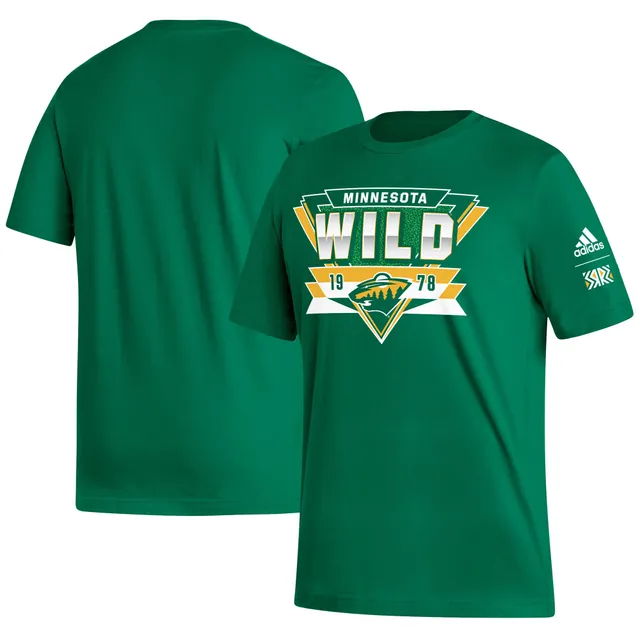 Women's Kelly Green Boston Red Sox Plus Size Celtic V-Neck T-Shirt Size: 2XL
