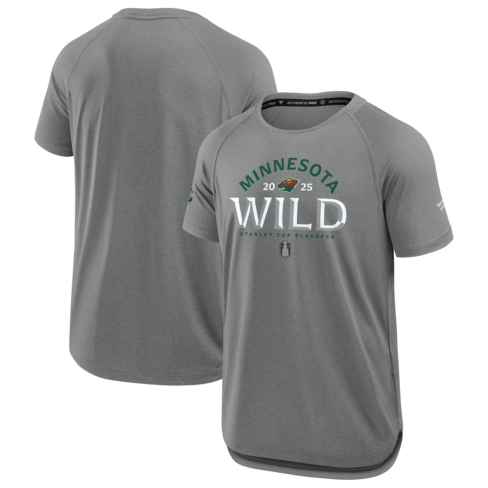 T-shirt de performance authentique Pro Rink Fanatics pour homme, gris chiné, Wild du Minnesota, séries éliminatoires la Coupe Stanley 2025