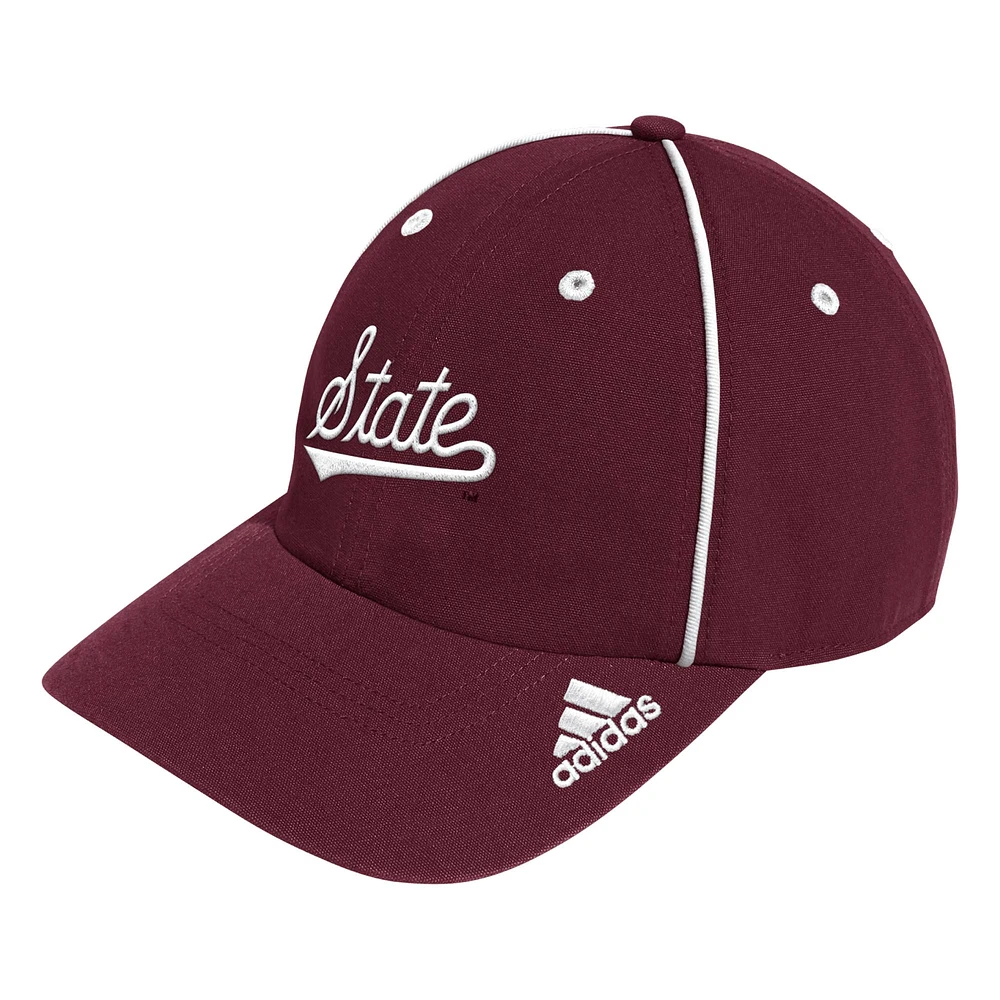 Casquette ajustable souple adidas pour homme avec logo du vestiaire des Bulldogs du Mississippi State Maroon