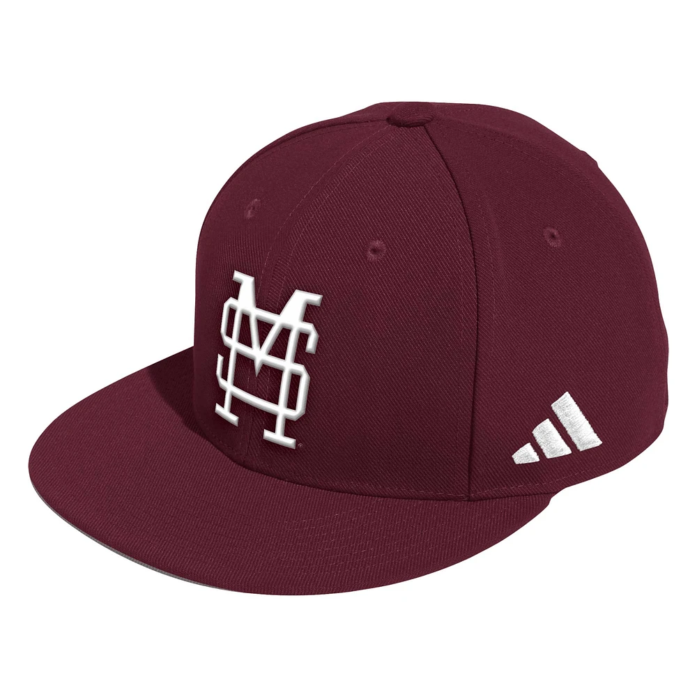 Casquette de baseball ajustée sur le terrain des Bulldogs l'État du Mississippi adidas marron pour hommes