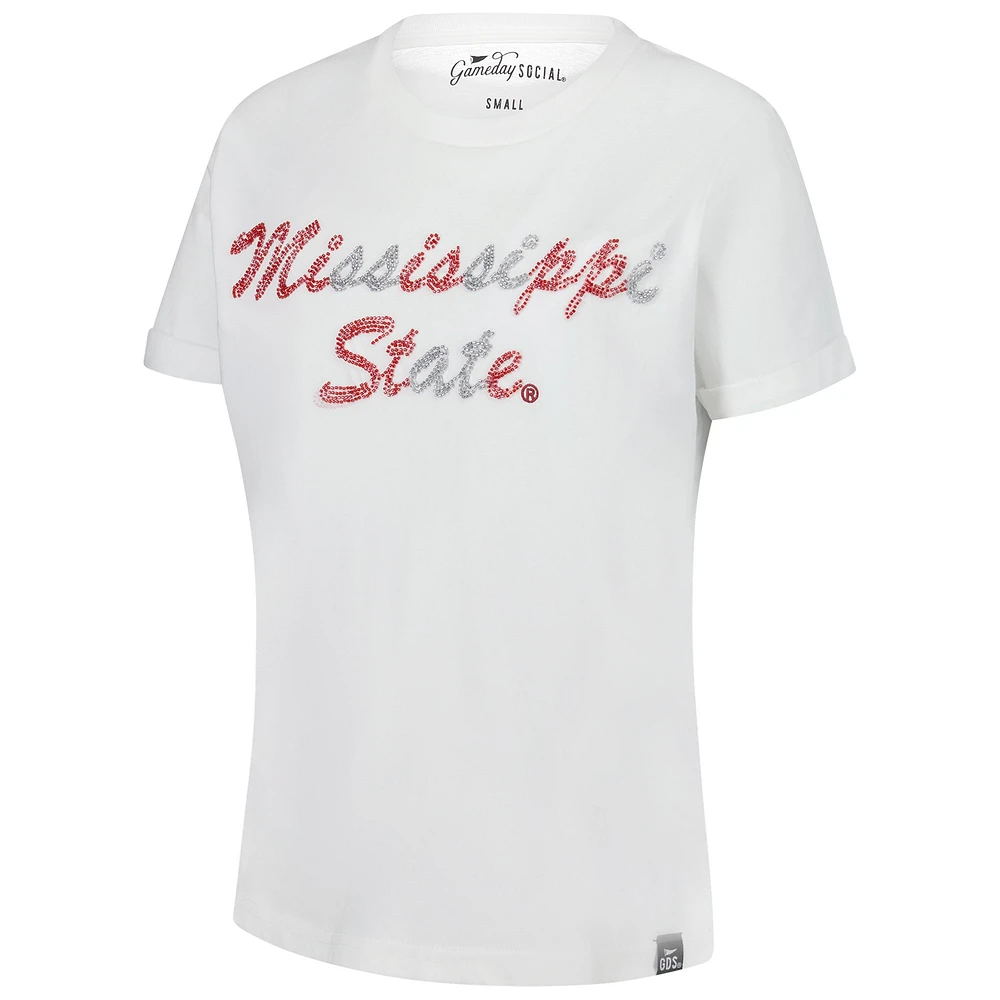 T-shirt blanc cousu à la main avec inscription en perles des Mississippi State Bulldogs pour femme Gameday Social