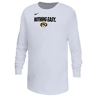 Youth Nike White Missouri Tigers 2025 On-Court Bench Long Sleeve T-Shirt