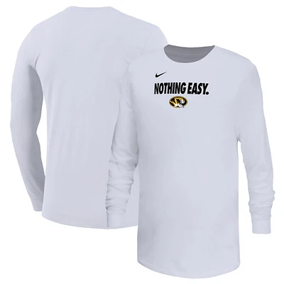 Youth Nike White Missouri Tigers 2025 On-Court Bench Long Sleeve T-Shirt