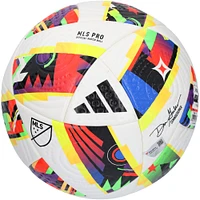 Ballon de football adidas d'échauffement utilisé pour l'entraînement du match des étoiles de la MLS 2024, le 24 juillet 2024