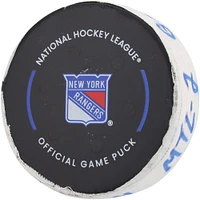 Juraj Slafkovsky Rondelle de but utilisée par les Canadiens de Montréal contre les Rangers de New York le 15 février 2024