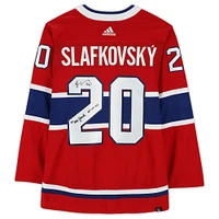 Maillot authentique adidas rouge autographié par Juraj Slafkovsky des Canadiens de Montréal avec l'inscription « 1st NHL Goal 10/20/22 »
