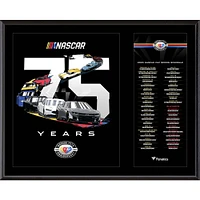 Plaque sublimée 12" x 15" du calendrier du 75e anniversaire de la NASCAR 2023