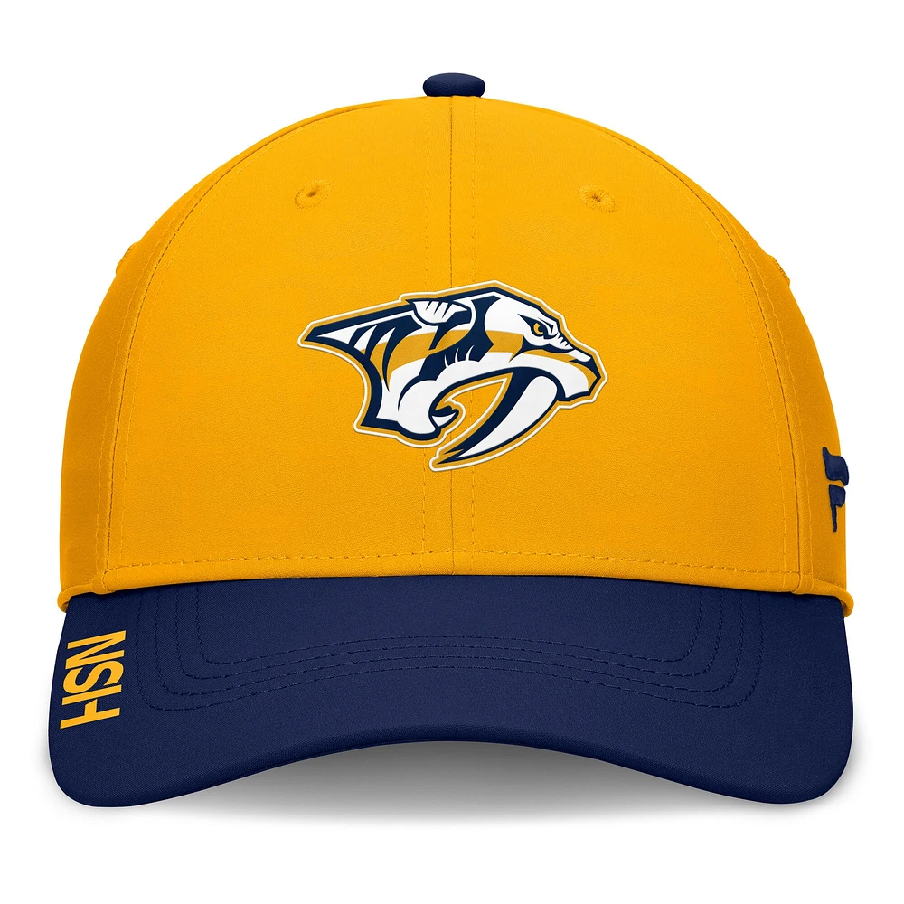 Casquette Fanatics Authentic Pro Rink Flex pour homme, couleur or/bleu marine, des Nashville Predators