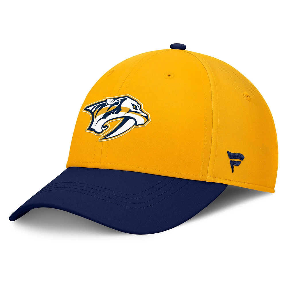 Casquette Fanatics Authentic Pro Rink Flex pour homme, couleur or/bleu marine, des Nashville Predators