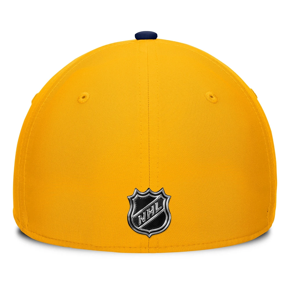 Casquette Fanatics Authentic Pro Rink Flex pour homme, couleur or/bleu marine, des Nashville Predators