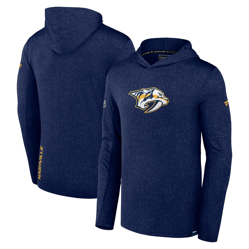 Sweat à capuche léger Fanatics Navy Nashville Predators Authentic Pro pour hommes