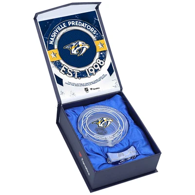 Rondelle de cristal des Predators de Nashville - Remplie de glace locale de la saison 2023-24