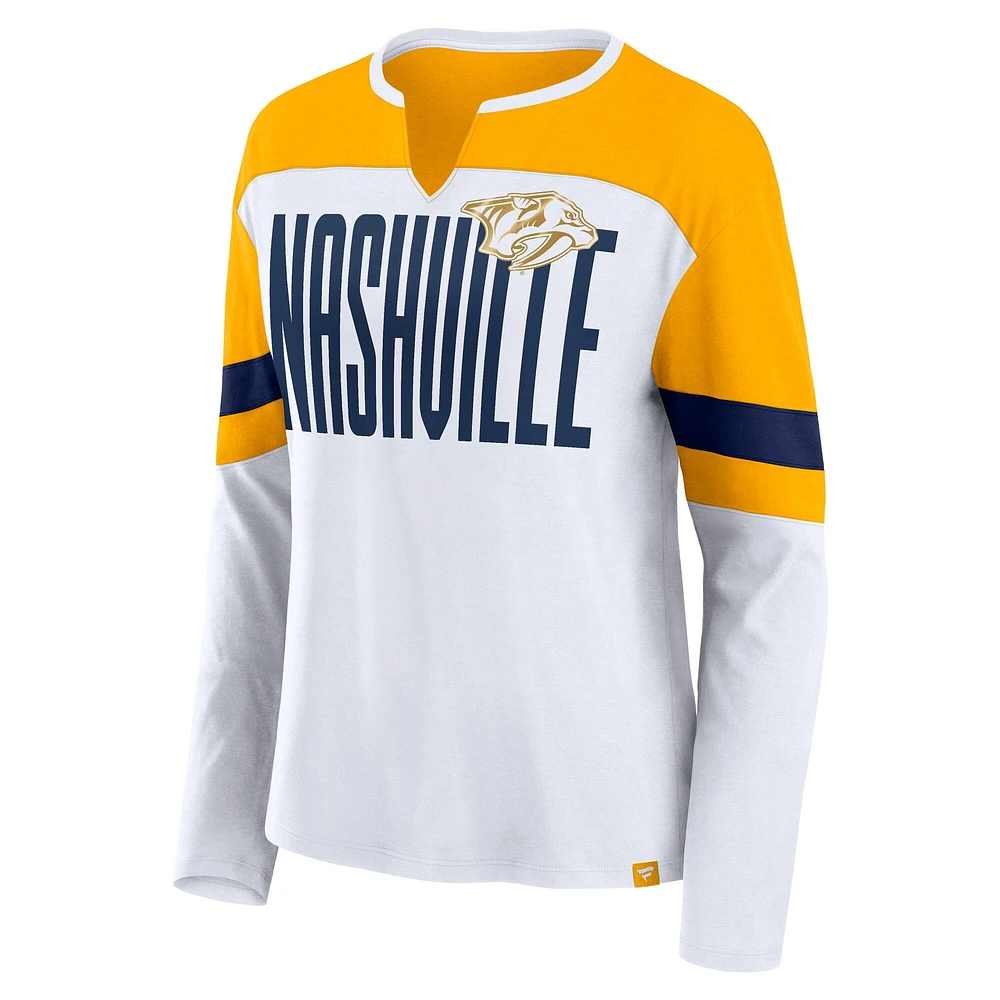 T-shirt à manches longues et col cranté pour femme Fanatics Nashville Predators Frozen blanc/or