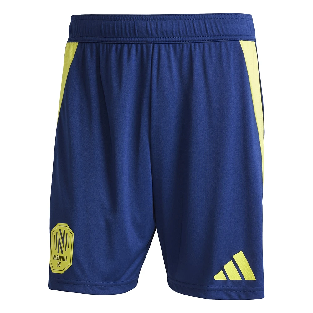 Short adidas bleu marine Nashville SC Away 2025 The Heart of Kit Authentic pour homme