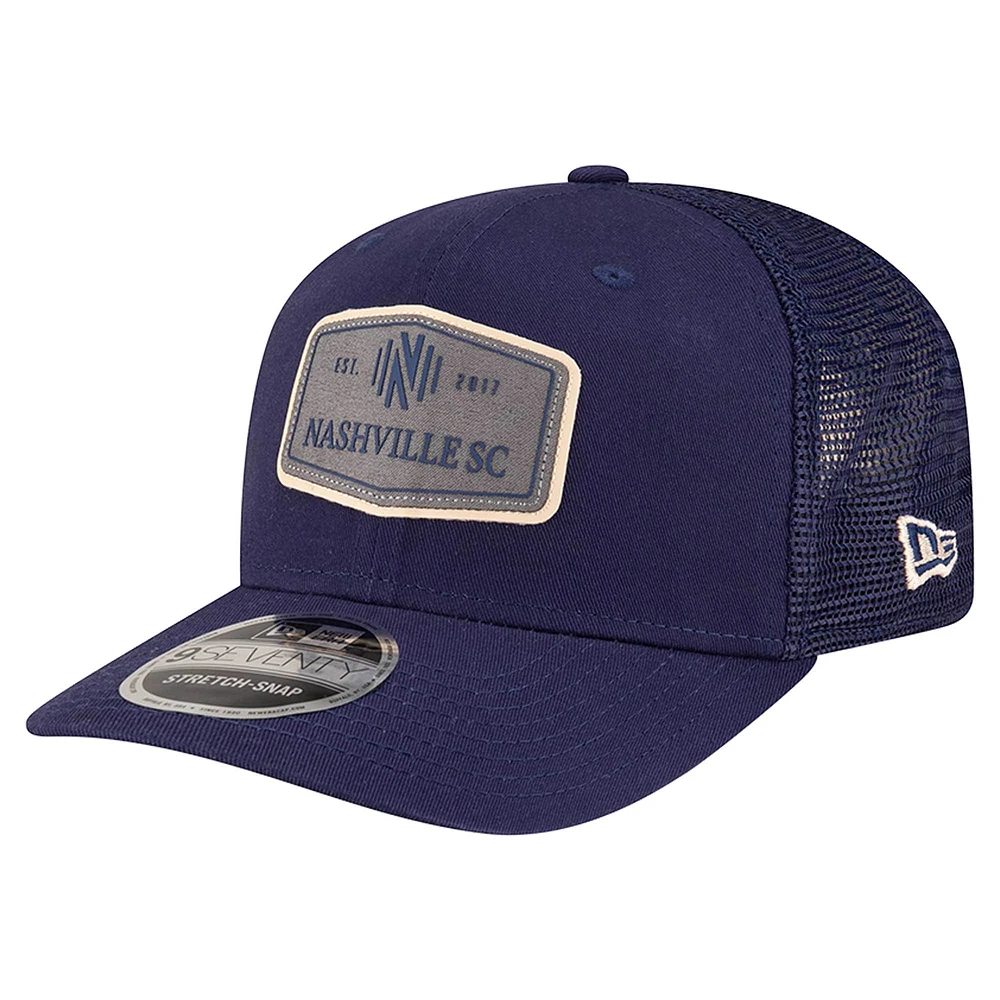 Casquette ajustable extensible à boutons-pression Nashville SC 9SEVENTY Trucker bleu marine New Era pour homme