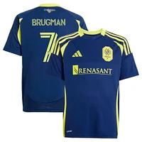 Maillot de joueur réplique du kit The Heart of Nashville 2025 adidas Gastón Brugman Navy pour jeunes