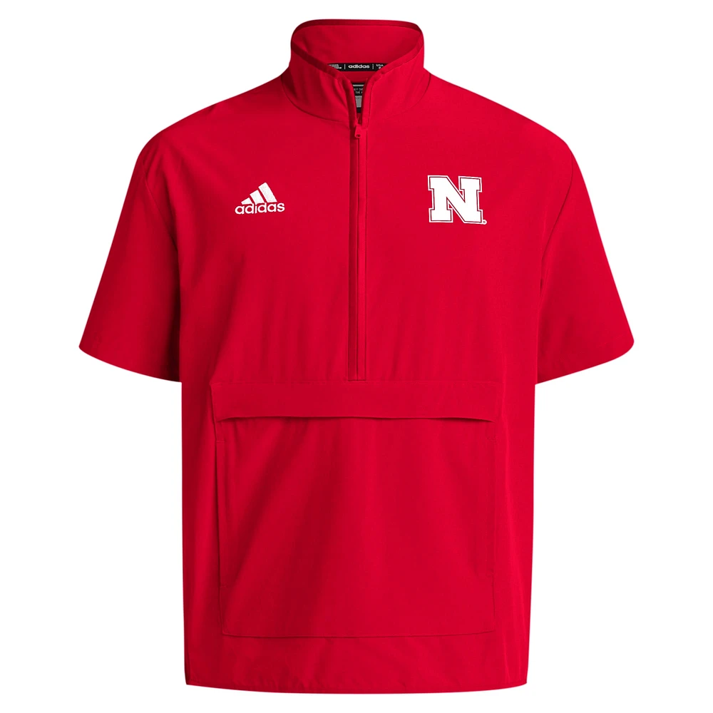 Veste adidas Scarlet Nebraska Huskers Coaches Sideline à manches courtes et demi-zip pour homme