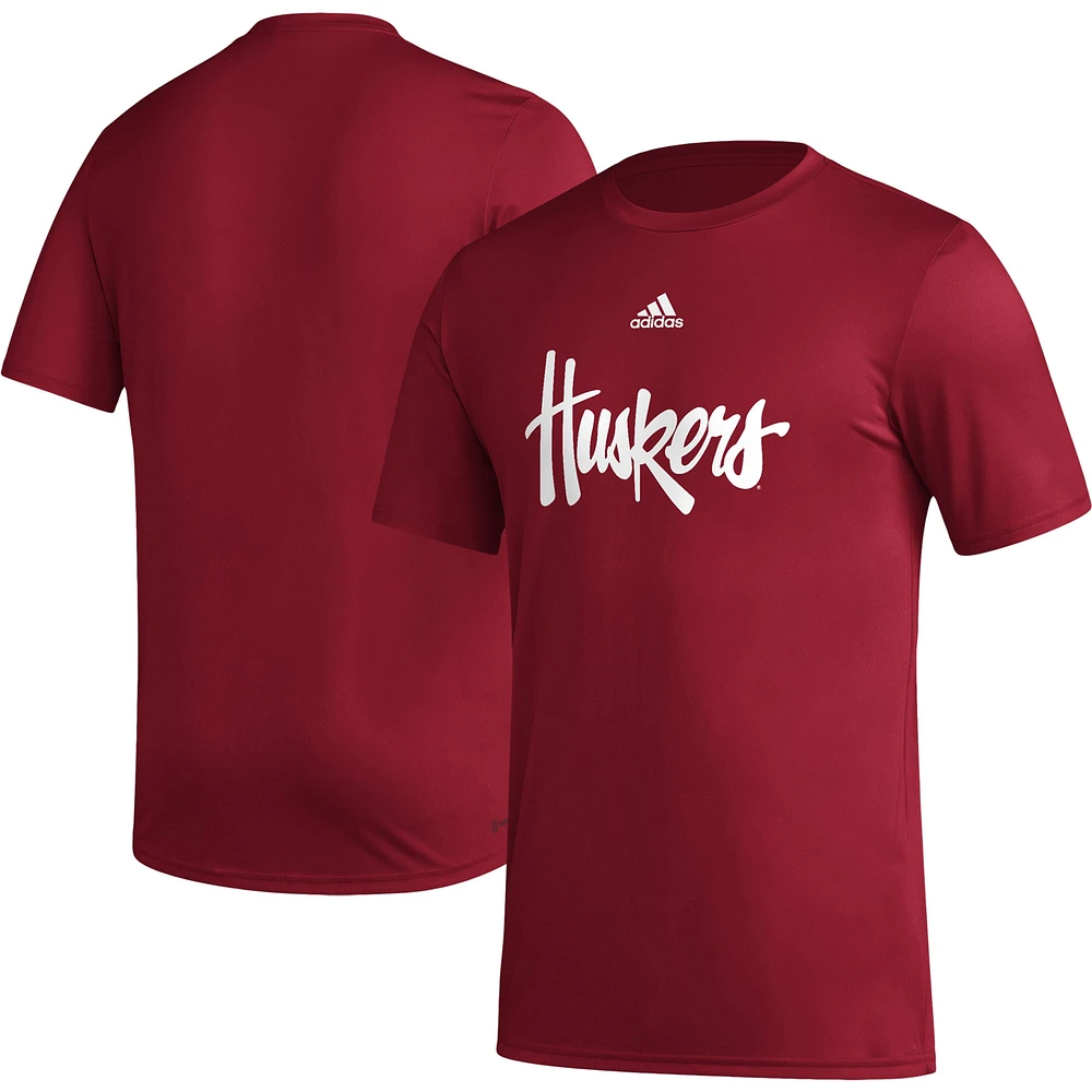 T-shirt adidas Scarlet Nebraska Huskers Basics Secondary Pre-Game AEROREADY pour homme