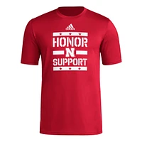 T-shirt d'avant-match adidas Scarlet Nebraska Huskers Honor & Support pour homme