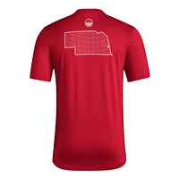 T-shirt d'avant-match adidas Scarlet Nebraska Huskers Honor & Support pour homme