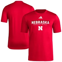 T-shirt adidas Scarlet Nebraska Huskers Locker On-Court The Fade Pregame AEROREADY pour homme
