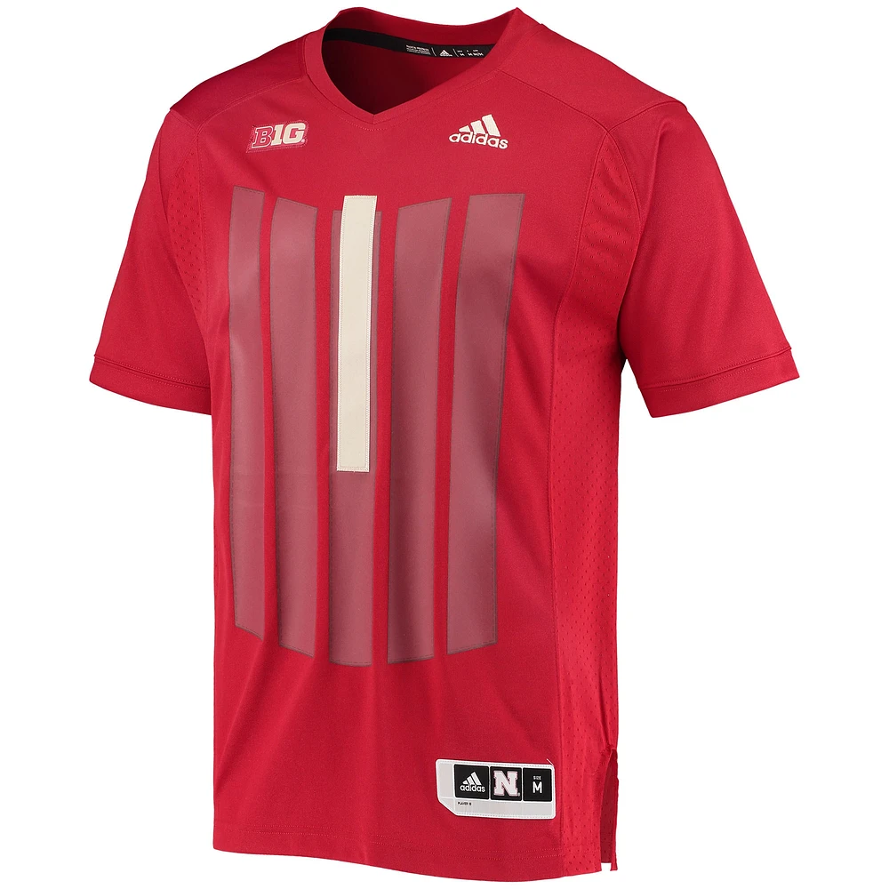 Adidas Scarlet Nebraska Huskers Strategy Maillot de baseball pour homme