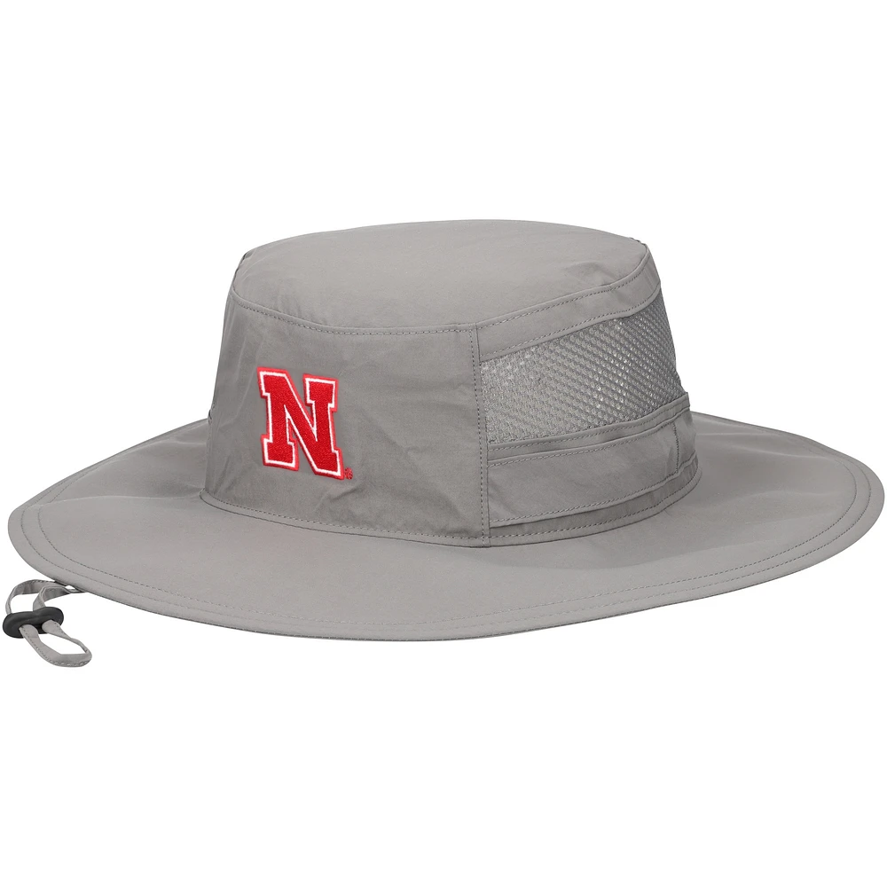 Chapeau de pêcheur Omni-Shade Bora Bora III Nebraska Huskers gris pour homme de Columbia