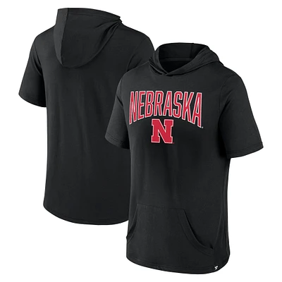 T-shirt à capuche noir Nebraska Huskers Outline Lower Arch pour hommes