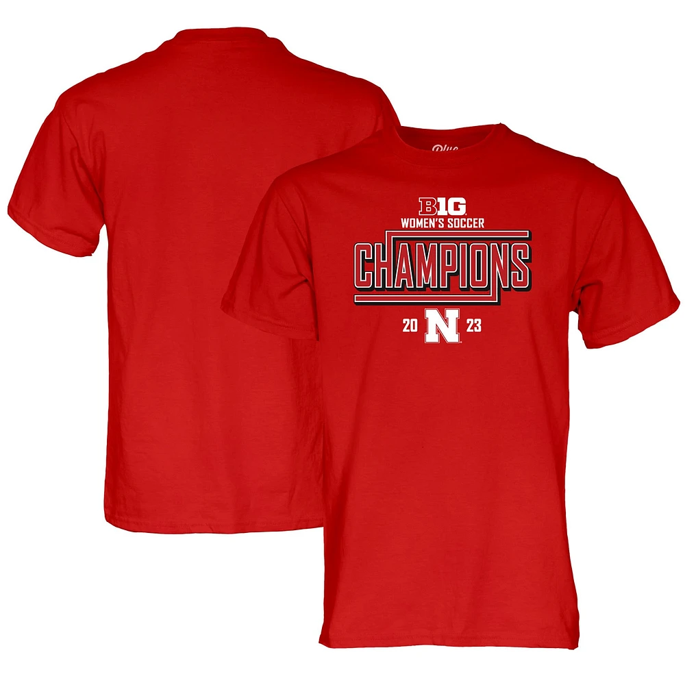 T-shirt unisexe bleu 84 Scarlet Nebraska Huskers 2023 Big Ten pour femmes, champions de la saison régulière football, vestiaire