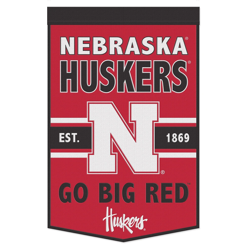 WinCraft Nebraska Huskers Bannière à slogan 24" x 38"