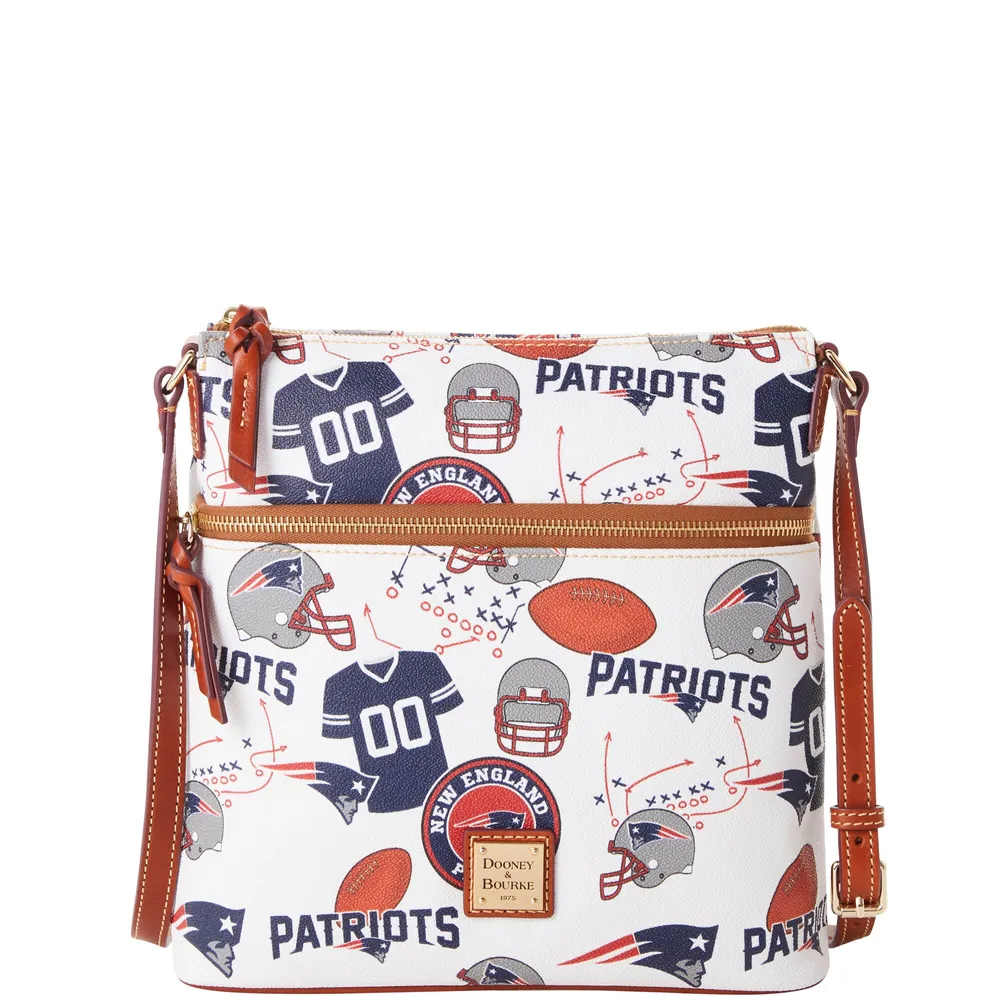 New England Patriots Dooney & Bourke Game Day Crossbody Purse