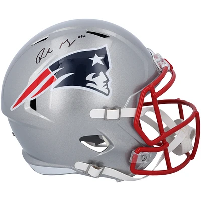 Drake Maye New England Patriots dédicacé 2024 NFL Draft Premier tour Pick Riddell Speed ​​Replica Casque