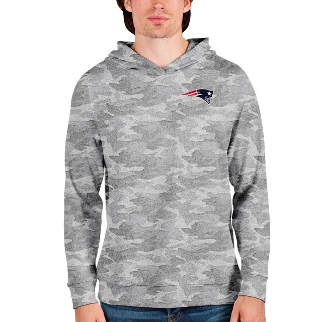 Antigua New England Patriots Charcoal Logo Legacy Full-Zip Hoodie