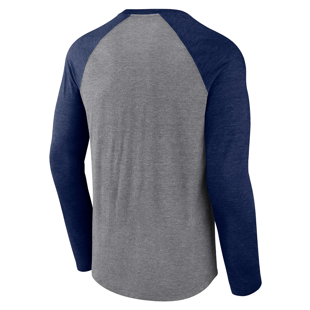 T-shirt à manches longues raglan tri-mélangé Fanatics pour hommes gris chiné/marine New England Patriots