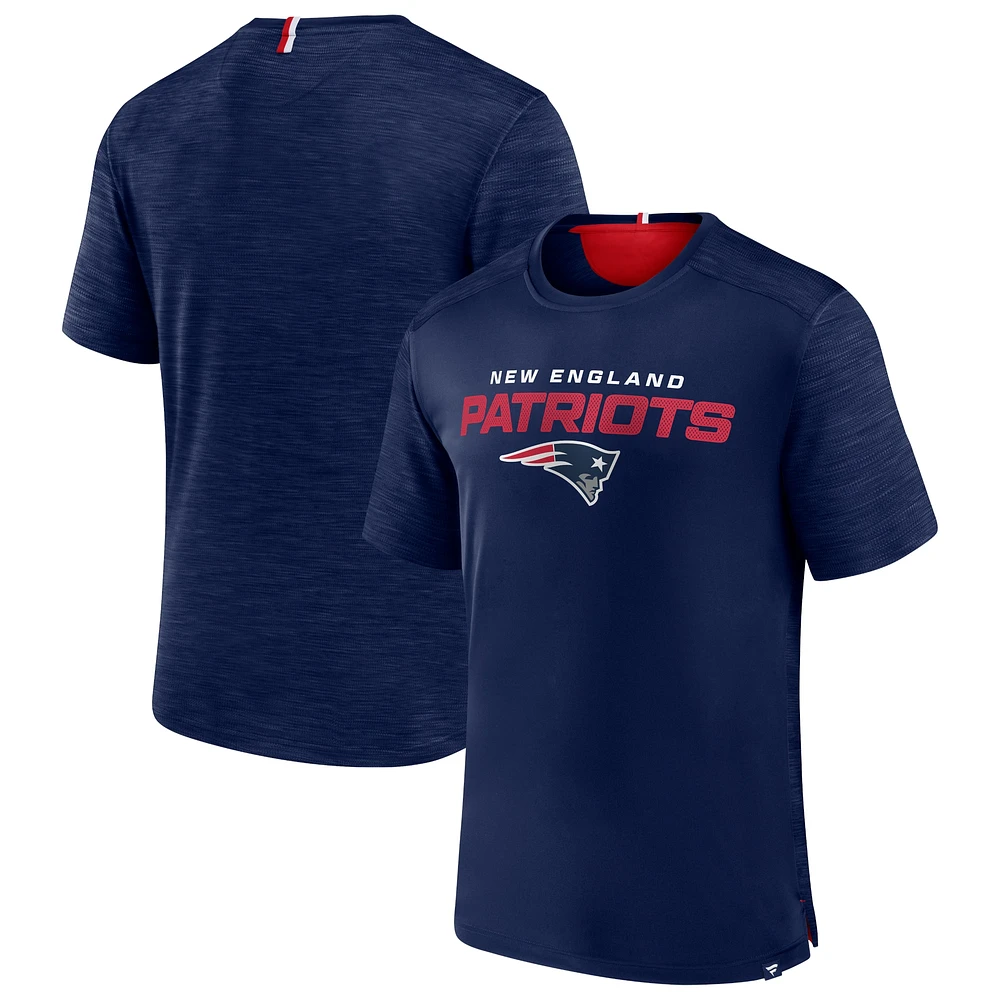 T-shirt Fanatics Navy New England Patriots Defender Evo pour hommes