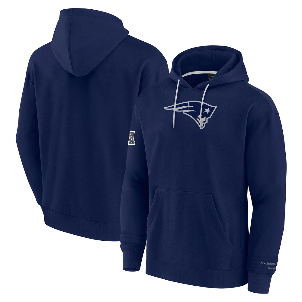 Men's Fanatics Navy New England Patriots Elements Pace Fleece Pullover Hoodie