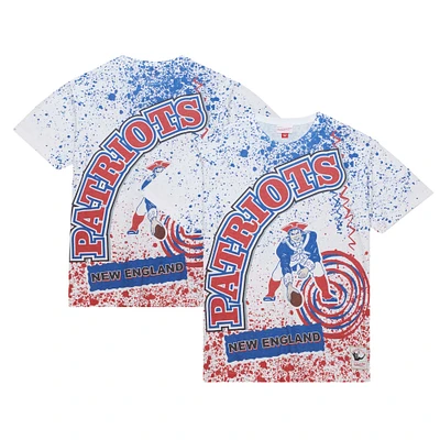 T-shirt blanc à imprimé intégral pour hommes Mitchell & Ness New England Patriots Big Tall