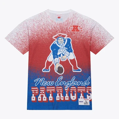 Men's Mitchell & Ness  White New England Patriots Team Burst Vintage Logo T-Shirt