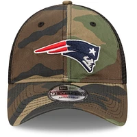 Men's New Era Camo/Black New England Patriots Basic 9TWENTY Trucker Snapback Hat