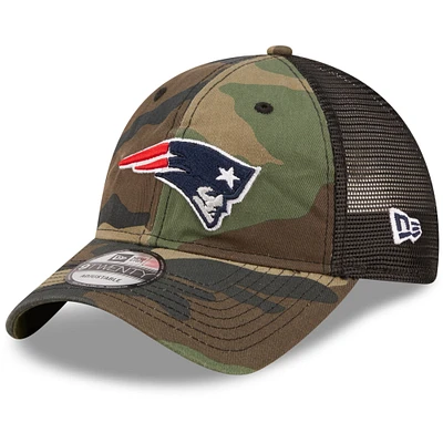 Men's New Era Camo/Black New England Patriots Basic 9TWENTY Trucker Snapback Hat