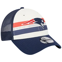 Casquette Snapback 9FORTY New England Patriots Team Stripe Trucker 9FORTY crème/bleu marine New Era pour homme